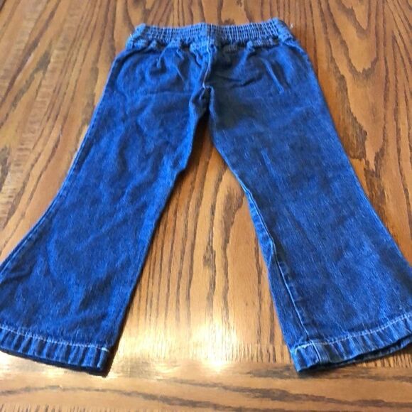 Circo girls jeans 4T  - Picture 5 of 5